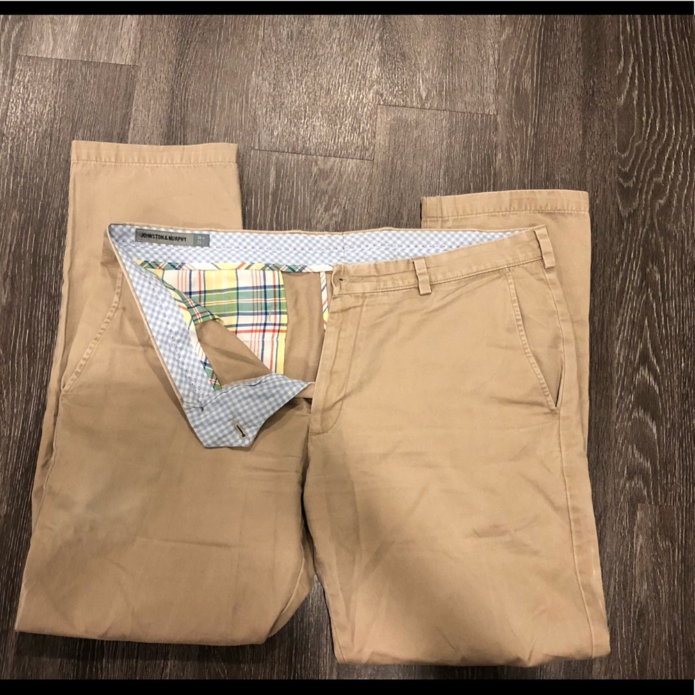 Johnston and Murphy men’s khaki pants